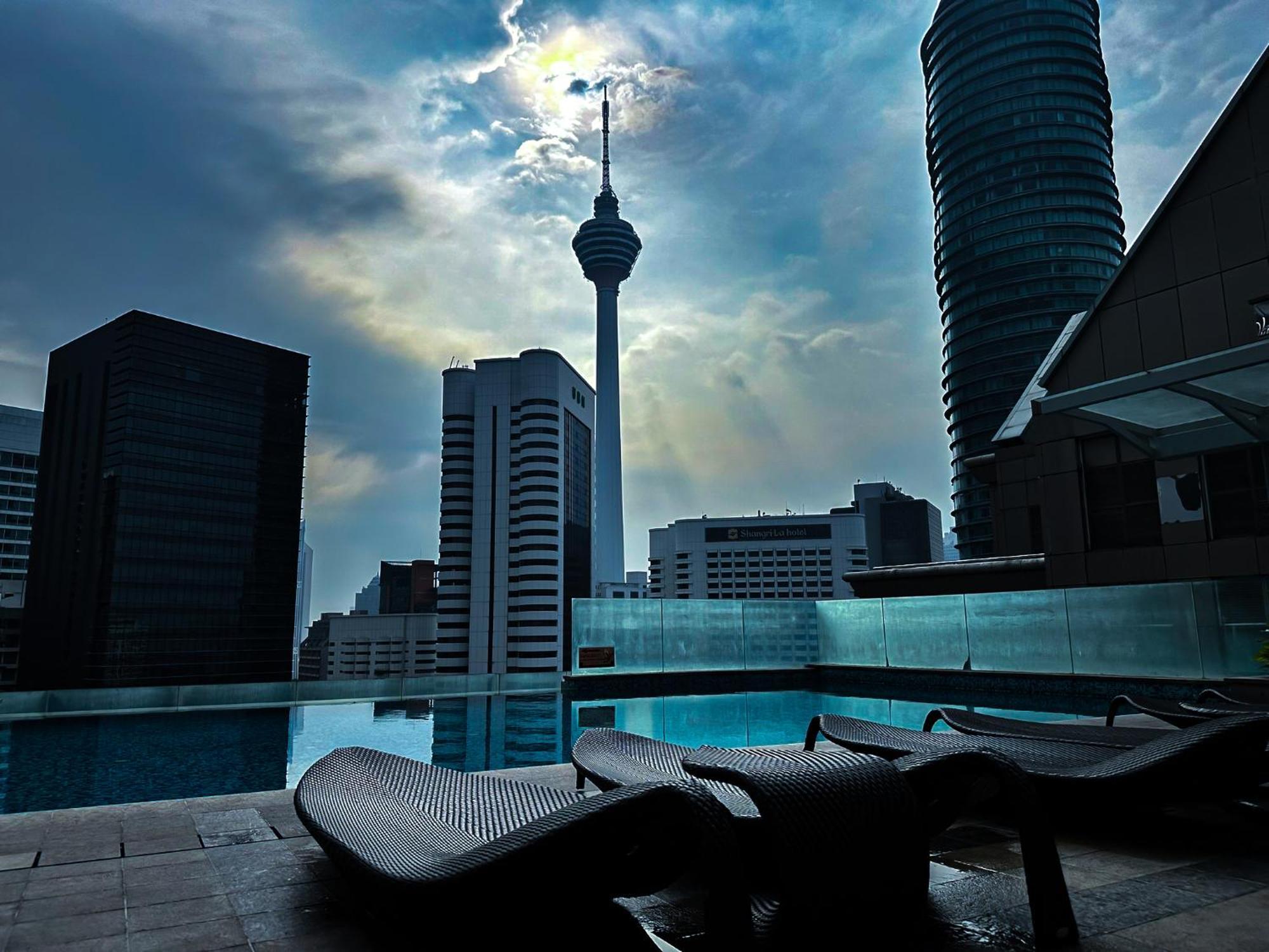 Klcc Suites By Nhb كوالالمبور المظهر الخارجي الصورة