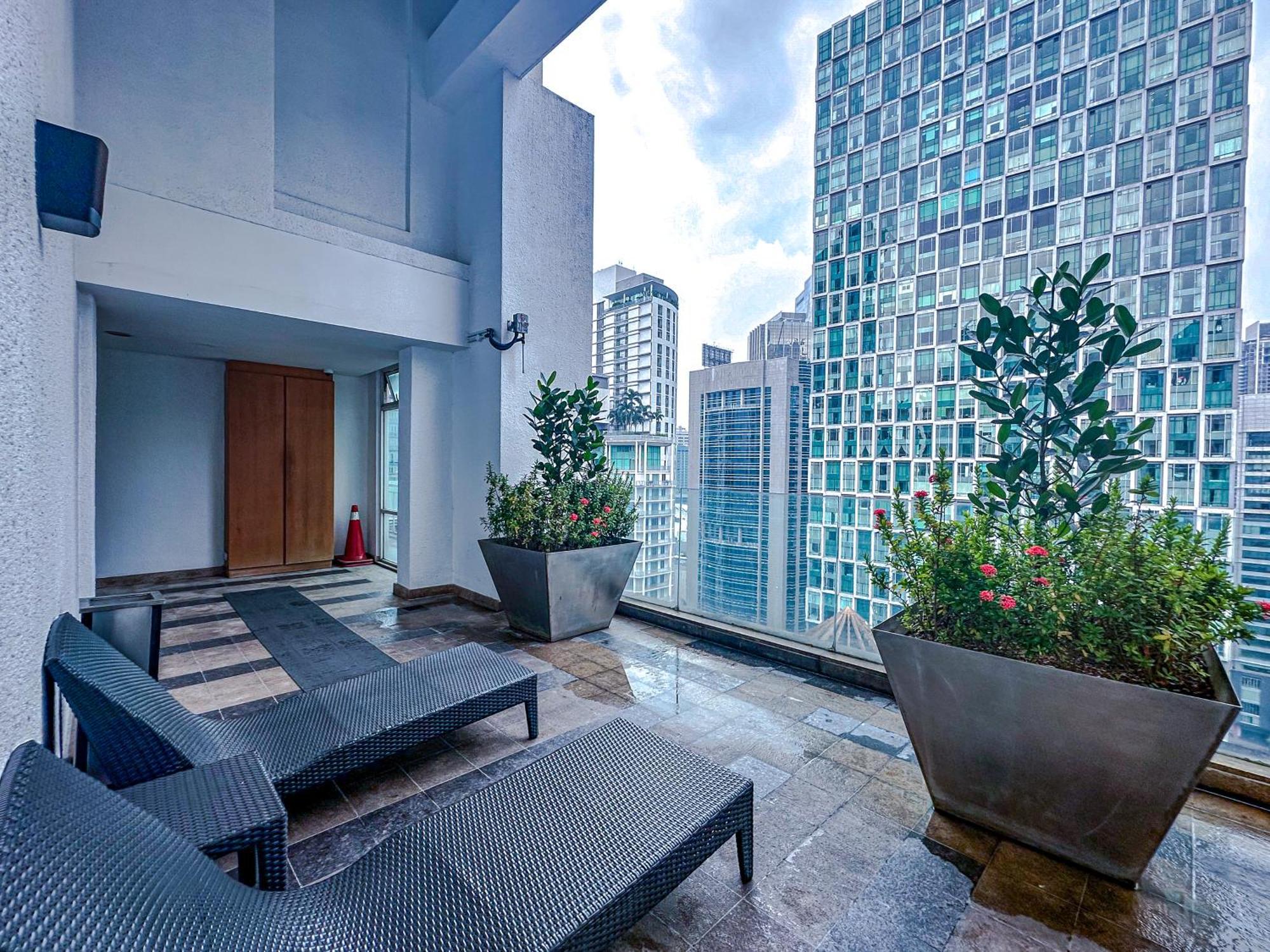 Klcc Suites By Nhb كوالالمبور المظهر الخارجي الصورة